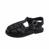 Sandalen Girls geweven sandalen Nieuw 2023 Zomer kinderen jongens teen bedekte sandalen holle kinderstrand gladiator schoenen voor 4 tot 7 jaar oud W0327