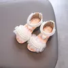 Sandalet kızın sandalet dantel inci fermuar tatlı lüks yaz çocukları kaydırıcılar açık ayak parmağı 21-36 yürümeye başlayan moda yumuşak dans çocuk kaydırıcıları w0327