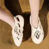 Sandales pour enfants Mode luxe Garçons Filles Diapositives d'été Plage Sipper Bébé Enfant Chaussure Slip-On Enfants Designer Léger Chaussures à Bout Fermé