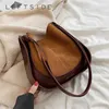 Bolsas de ombro Vintage Bucket para mulheres Nubuck Leather Bag New in Winter Trend Fashion Bolsa Small 230322