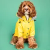 Hundkläder Waterproof Pet Dog Coat Jacket för medelstora stora hundar Fashion Valp Cat Raincoat Shiba Inu Bulldog Poodle Clothes Mascotas Outfit 230327
