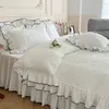 Defina a cama Luxury Girls Girls French Manor Bed Line Cotton Cottled Ruffle Toupet Salia com edredom travesseiro