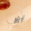 Bracelet ouvert réglable fleur bras supérieur Bracelets pour femmes breloques à la mode mariage manchette 2023 mode bijoux accessoires filles