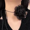 Charcker fino tira fita colar de corrente para mulheres para mulheres preto e branco Camellia
