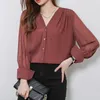 Women's Blouses Chikichi Tops Women 2023 Blouse Cardigan Koreaans mode paardenleer roodbruine v-hals met lange mouwen zijden button up shirt