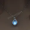 Openwork Love Сердце светящиеся ожерелья модное свечение в темно -камне подвесной ожерелье для женщин -ювелирных изделий для женщин ювелирные изделия