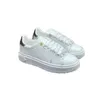 2023 Designer Time Out Casual Women Shoes Travel Leather Lace-Up Sneaker Lady Flat Trainers Letters Men Shoe White Pink Low Top Sneakers Storlek 35-45