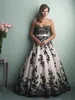 Abiti da festa J16 Avorio Tulle Nero Applicazioni Sweetheart Naturale ALine Abiti da sposa lunghi lunghi Abiti da sposa 230328