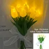 装飾的な花10/15％LEDライト付き人工チューリップTULIPブーケナイトランプホームウェディングテーブルの装飾誕生日クリスマスギフト