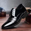 Chaussures habillées 8 cm Chaussure de mariage 6 Men de cuir Business Formes Portez des hommes britanniques soulevés oxfords