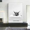 Zestaw akcesoriów do kąpieli Highland Cow Wystrój Wall Art Black White Plakat Ozdoby bydlę