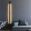 Lâmpadas de parede Design Design de alumínio nórdico Longo moderno de luz LED rotativa para sala de estar interna Restaurante Restaurante Casa em casa