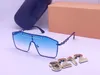 Luxo Moda Classic 8212 Óculos de sol para homens Metal Square Gold Frame UV400 Designer unissex Vintage Attitude Sunglasses Protection Eyewear com caixa
