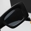 Modevärmebåge solglasögon designer solglasögon goggle strand solglasögon för man kvinna triangulär signatur 4 färgstoggar glasögon fritt frakt
