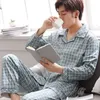Vêtements de nuit masculins 100% coton pijama pour hommes 2 pièces Lounge somnifères pyjamas plaid à plaid pystauge de pyjamas pyton pyton pyjamas set 230327