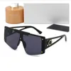 Wholesale Designer Sunglasses Original Eyeglasses Outdoor Shades PC Frame Fashion Classic Lady Mirrors for Women and Men Glasses Unisex 8152