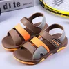 샌들 2019 New Boys Sandals for Children Beach Shoes 여름 혼합 컬러 비 슬립 패션 어린이 스포츠 캐주얼 덴트 가죽 샌들 W0327