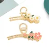 Koreanska klämmor Fashion Gold Flower Geometric Hair Clips Metal Hair Claw Daisy Hair Clip Headband Hairpin Hair Crab Kvinnor Hårtillbehör