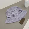 İyi Bayan Kova Şapkası Tasarımcı Hasır Şapka Başlığı Erkekler İçin Kadınlar Klasik Açık Seyahat Kapakları Moda Lüks Örgü Casquette Sunhat Kova Kapakları