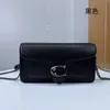 Sac à bandoulière de marque de luxe 2023 Nouveau bouton magnétique Bacchus Flap Cuir Une épaule Straddle Enveloppe de poche sous les bras Sac pour femme haut de gamme