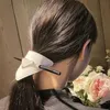 Luxury Design Headband Hair Band Fashion for Woman Inverted Triangle Letter Designers Jewelry Trendy Personality Hair Clip331x