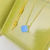 Woman Pendant Necklaces Four Leaf Clover Designer Van Necklace Fashion Luxury Jewelry Women 412424