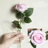 Couronnes De Fleurs Décoratives 5Pcs 51cm Long Bouquet De Branches Belles Roses De Soie Blanches Artificielles De Mariage Maison Table Décor Organiser Faux Flowe