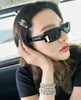 2024 fashion Men's Luxury Designer Women's Sunglasses Female Plate INS Street Photo Glasses