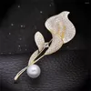 Spille Retro Elegante Calla Lily Spilla Bouquet di strass Corpetto Pin Donna Festa Fiore Sciarpa Clip Moda Bijoux De Luxe