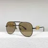 2024 Designer de luxe au large de Luxury Designer New Men's and Women's Sunglasses Off Toad Mirror ins Network Red Same style Fashion Metal Personality VA2249