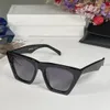 Occhiali da sole da uomo per donna Ultimi occhiali da sole di moda di vendita Occhiali da sole da uomo Gafas De Sol Lenti in vetro UV400 con scatola di corrispondenza casuale 41468