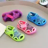 Slipper zomer babymeisjes jongens sandalen kinderen strand zacht bodem niet -slip babyschoenen kinderen buiten anticollision 230328