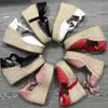 2023 Sandalen met hoge hakken Twine gevlochten Cross-bandvisser schoenen Designer Dikke bodemlicht Wild Wedge Comfortabele canvas schoenen met doos No037