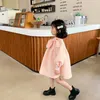Robes de fille Pakaian Anak anak Corée Gaun Musim Semi Wanita Baru Lengan Panjang Busur Padat 230328