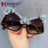 2023 Bling Crystal Okulary przeciwsłoneczne Kobiety projektant marki luksusowe odcienie lunette de soleil femme motyl okulary UV400230328
