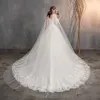 Robes de soirée mariage chinois avec longue casquette dentelle robe train broderie princesse plus szie mariée 230328