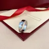 Nouveau designer de haute qualité conçu titane or Couple anneau classique bijoux bague pour hommes et femmes Silver Single Diamond Ring