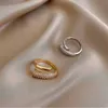 韓国の女性の指の宝石のためのゴールドイエローとメタリックジルコニアリング、高感度、絶妙な2022 Girls 'Wedding Ring Z0327