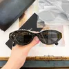 Wysokiej jakości modne luksusowe okulary przeciwsłoneczne nowe modne Pearl Owalne kobiety Ins same okulary przeciwsłoneczne CH71508