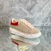 Topp ny designer casual vita skor sneakers casual skor sneakers kvinnor lägenheter plattform skor logo vit svart lyx sammet mocka kvinnor snör