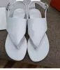 Sandalias de diseñador para mujer Zapatillas de alta calidad Zapatos de cuero de becerro de cristal Plataforma acolchada Zapatillas de playa de verano 35-41 Con caja