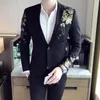 Abiti da uomo Blazer Luxury Gold Print Blazer Slim Fit Uomo Blazer Stage Cloth Abito da sposa per feste sociali Giacca da uomo nera 230329