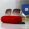 Occhiali da sole con lettera G da donna con un metro verticale per occhiali da sole per unghie versione coreana grande e sottile resistente ai raggi UV con faccia tonda rossa dello stesso stile