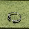 2023 Designer New Gujia S925 Sterling Silver Double G Key Ring jämfört med gamla män och kvinnor