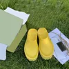 Designer Perforierte Sandalen Damen Herren Plateauschuhe Transparente Materialrutschen Hohlmuster Sandale Sunny Beach Slipper Size35-45