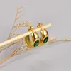 Orecchini ad arco per le donne Zircone verde a forma di C Colore oro vintage Acciaio al titanio 316L Charms Gioielli alla moda Regalo all'ingrosso (GE525)