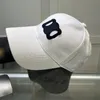 Designer baseball mössor kvinnor män klassiska märke mode hattar sportiga casquette brev breda brim sunhats lyx justerbara skalle mössor