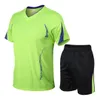 Running Sets com a marca Men's Sportswear Gym Fitness Clothing Futebol Training Conjunto Jersey Running Men's Sportswear 230329