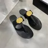 2023 Luxus Hausschuhe Männer Frauen Stilvolle Sandalen Flip Flops Mode Leder Slides Classics Sandale Hausschuh Flache Schuhe Fuzzy Slide