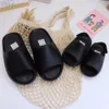 صغار الرغوة الرغوة عداء الأطفال Slippers Baby Eva Shoe Boys Girls Designer Antiskid Sneakers Kid Tainers Slides Infants Childrens Desert Shoes Bon S